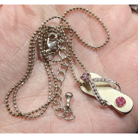 Summery Beach Themed Pink And White Sandal Pendant Necklace - Picture 5 of 6